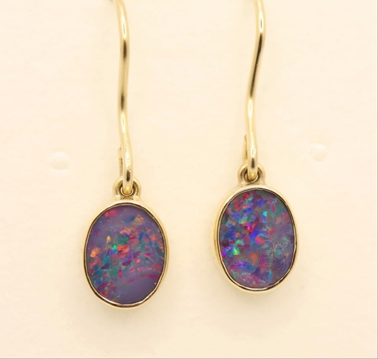 Lightning Ridge Opal Set in 9ct Yellow Gold