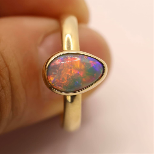 Lightning Ridge Crystal Opal Ring Set in 9ct Yellow Gold