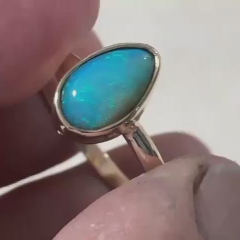 2ct Boulder Opal Set in 9ct Yellow Gold