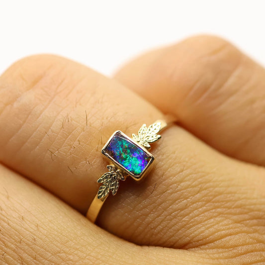 Qld Boulder Opal Ring Set in 9ct Yellow Gold [G9]